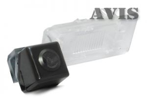 CMOS штатная камера заднего вида AVIS AVS312CPR для AUDI A1/A4 (2008-...)/A5/A7/Q3/Q5/TT (102)